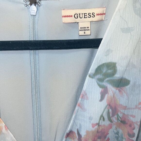 NWOT Small GUESS Blue Floral-Print Sheer Long Sleeved Belted Romper Lita Mini - Picture 4 of 4